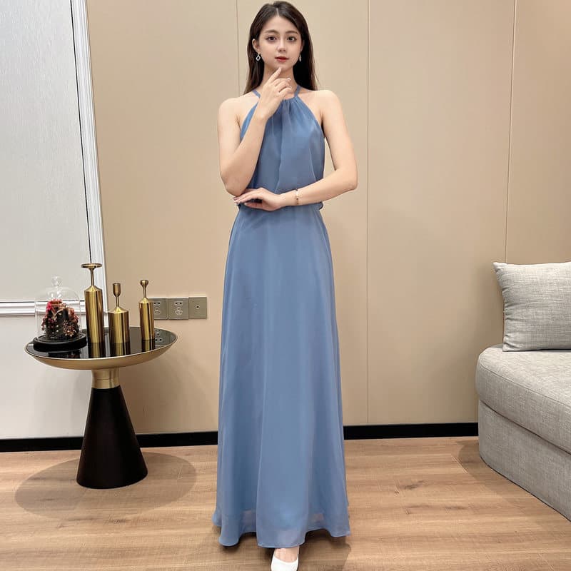 カジュアルドレス ホルターネック風深Vネックロング丈ワンピース