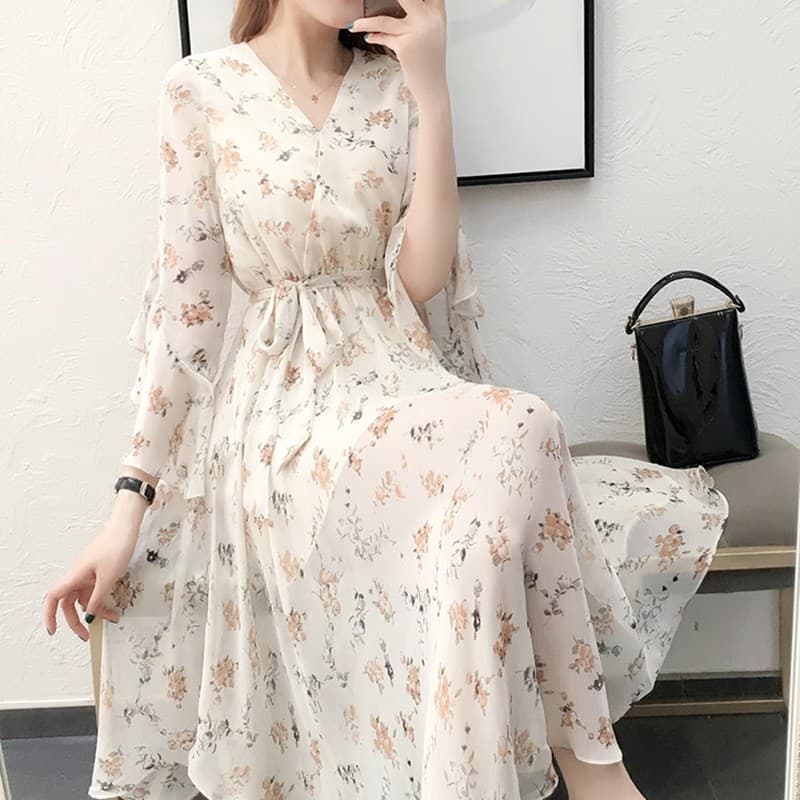 カジュアルドレス 小花柄シフォンフレア袖ウエストリボンワンピース